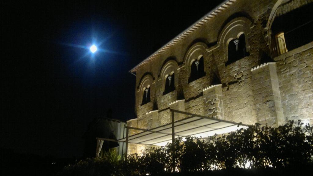 Locanda Palazzone Orvieto Bagian luar foto